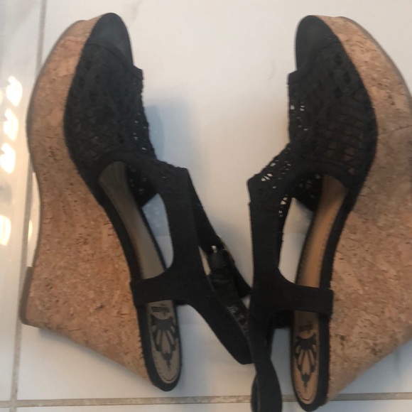 Black crochet wedges - Picture 4 of 6